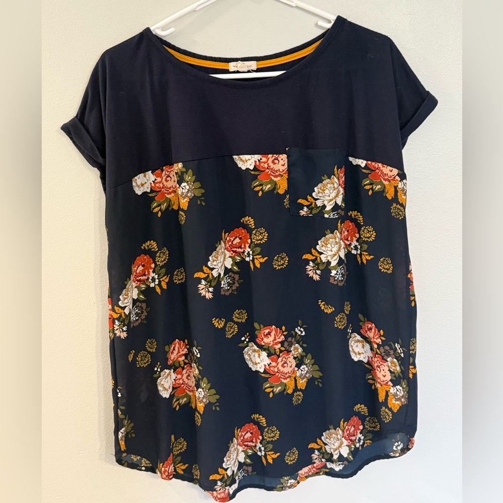 Navy Floral Women's Short Sleeve Blouse Size XL